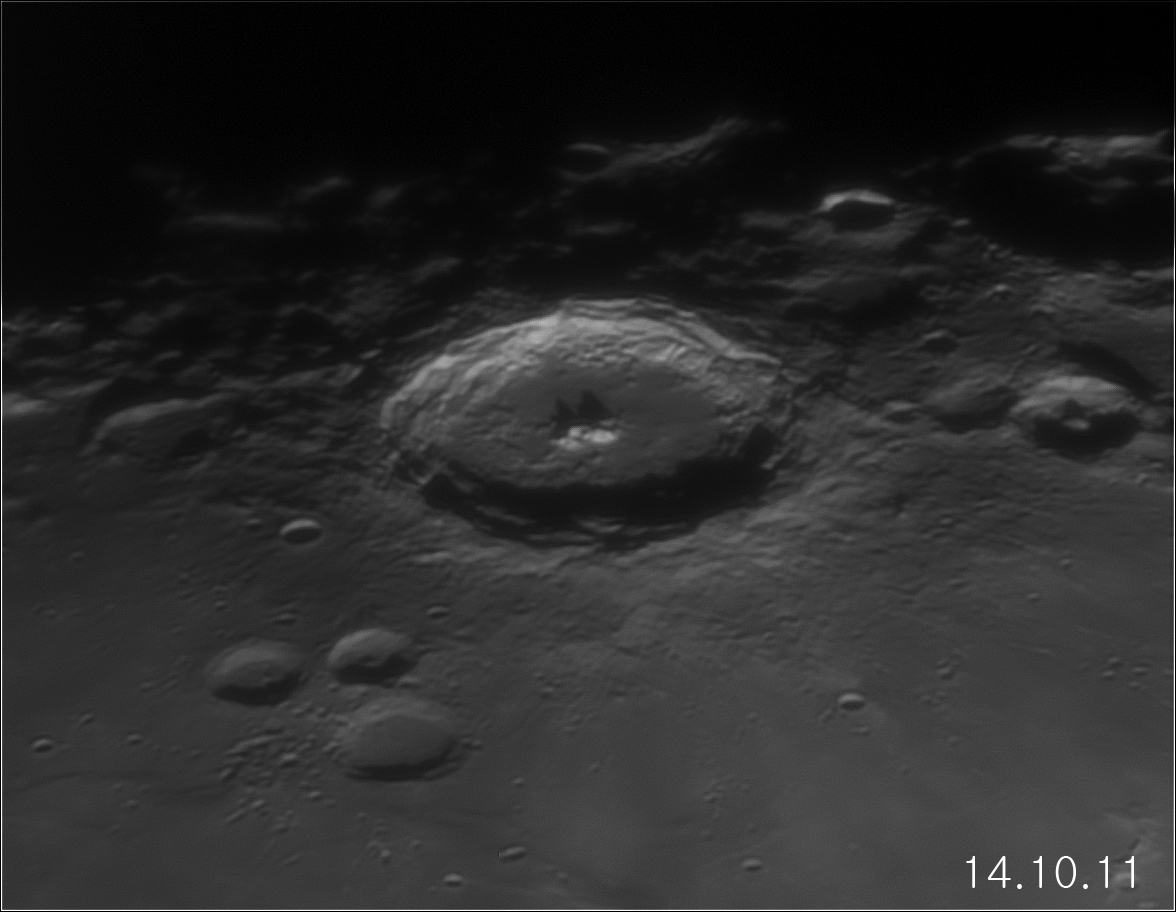 moon0015-02-25-55_g4_ap560-1.jpg