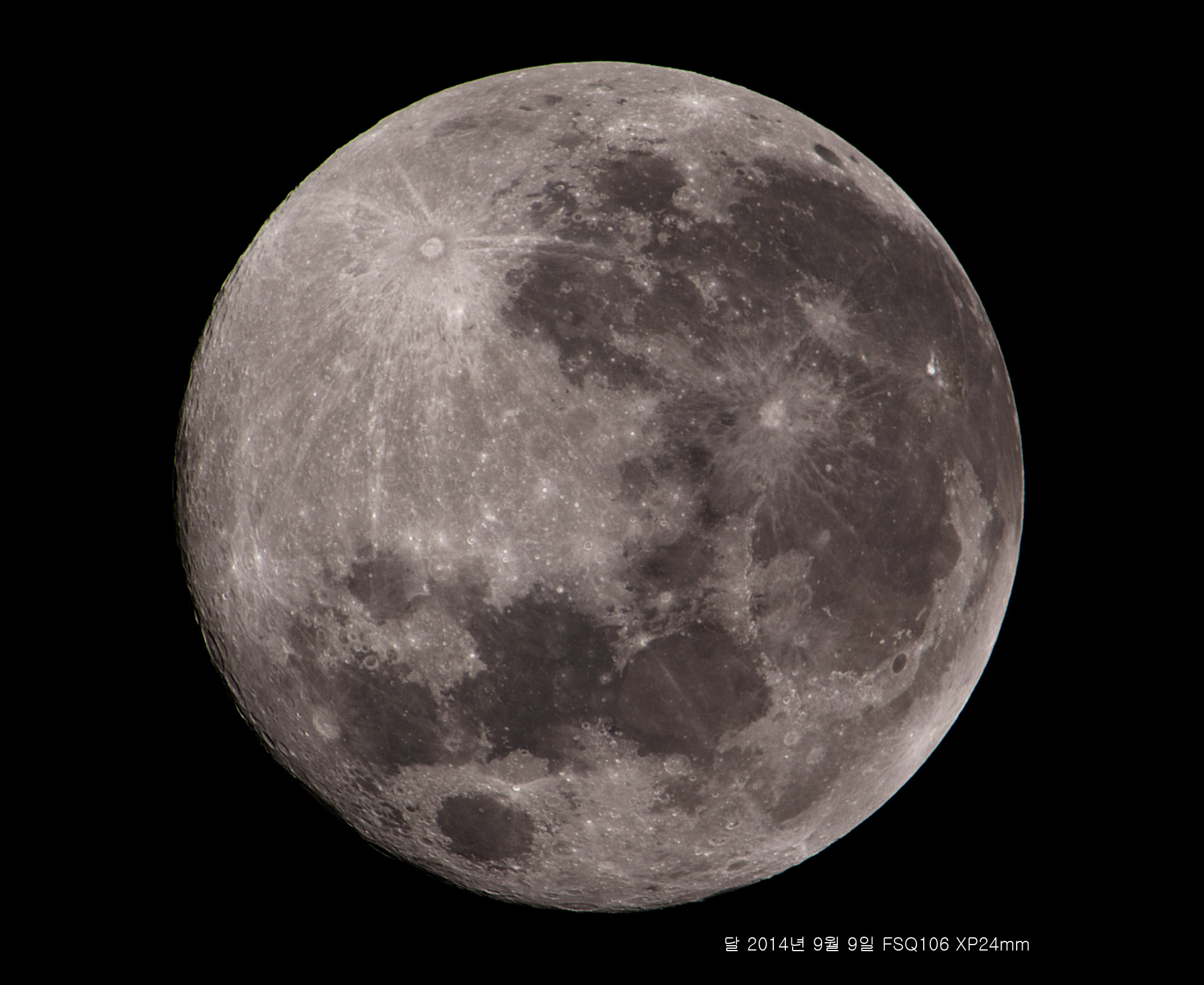 moon_2014-09-09_FSQ_XP24.jpg