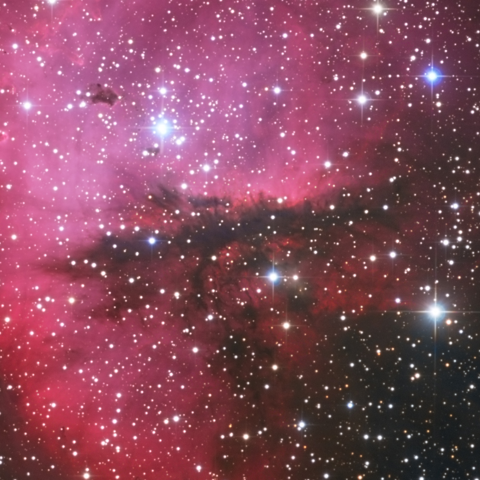 NGC281_Pacman_crop_1600px_q10.jpg