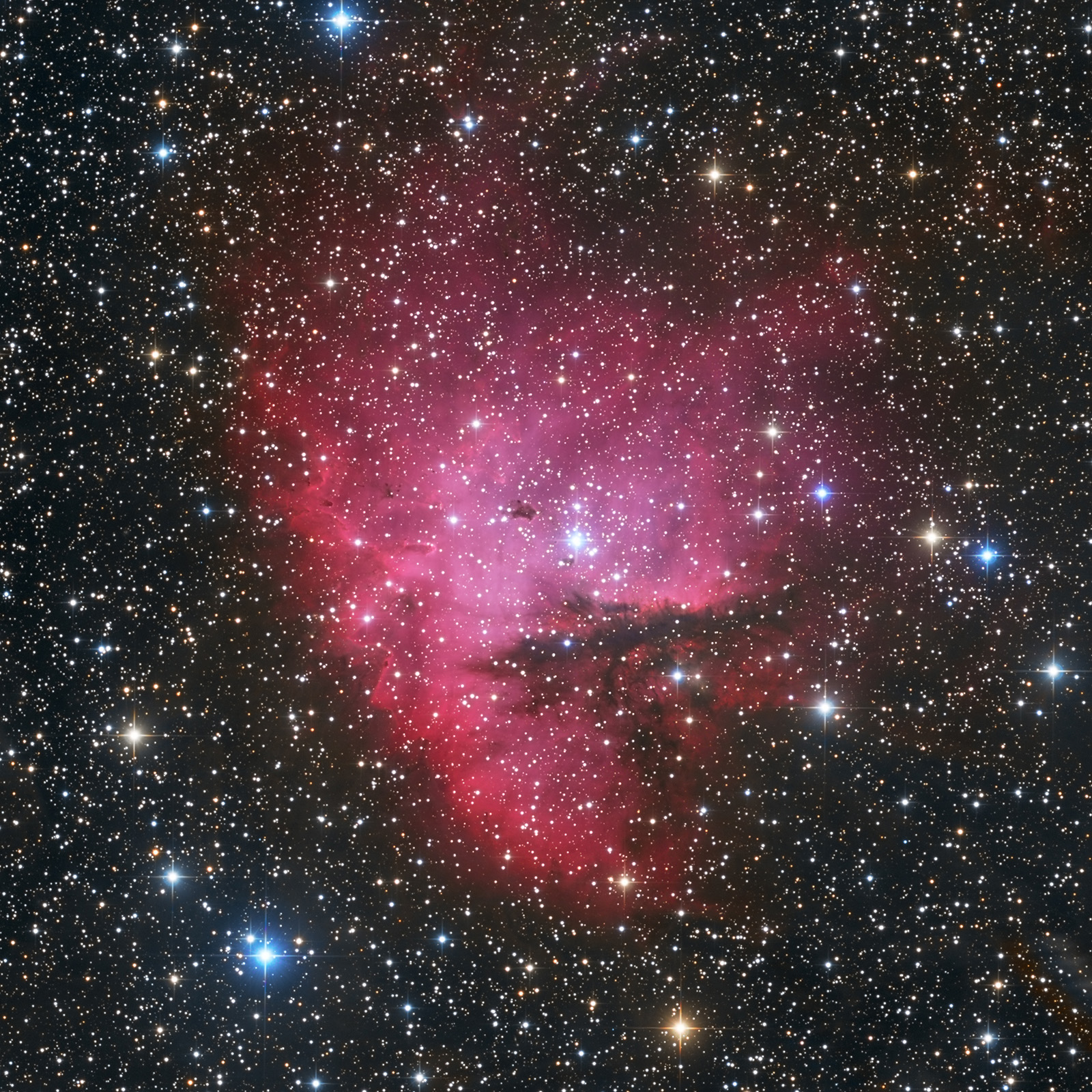 NGC281_Pacman_1600px_q10.jpg