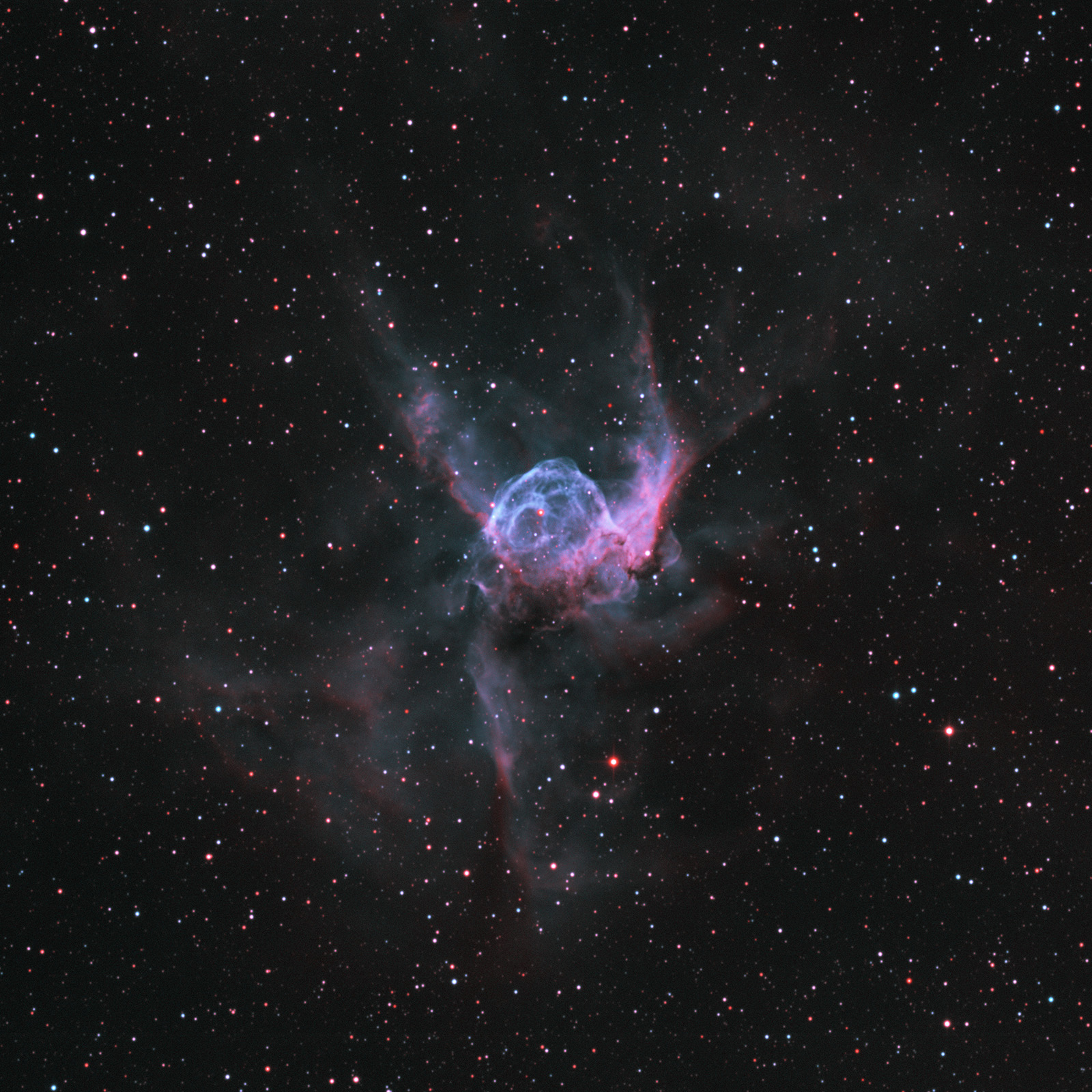 NGC2359_ThorHelmet_1600px.jpg